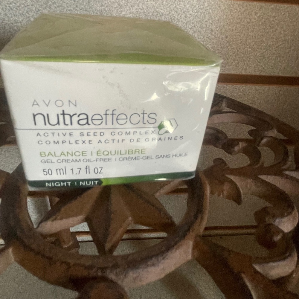 Avon Nutraeffects Balance Night Gel Cream Oil-Free Sensitive Skin 50ml 1.7oz